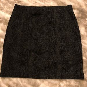 Snakeskin print skirt
